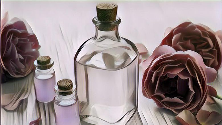 10 Manfaat Air Mawar Selain untuk Anti Aging dan&nbsp;Antioksidan