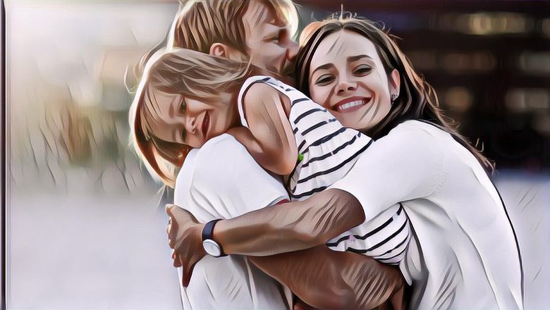 AyBun Wajib Tahu Berikut 5 Manfaat Sering Memeluk Anak Setiap Hari Ternyata Sehebat Itu&nbsp;Efeknya